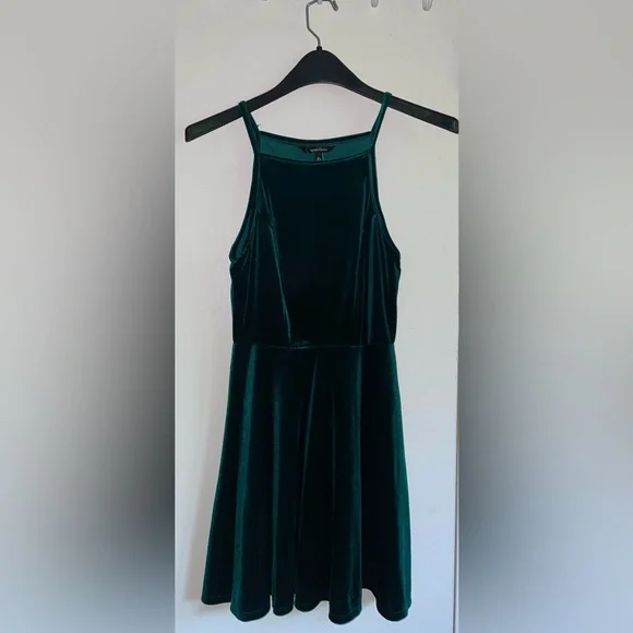speechless green dress Speechless Juniors Womens Rosette Satin Evening Dress, Ivy